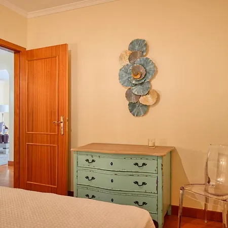 Mendonca, A In Madeira Villa