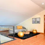 فيلة Mendonca, A In Madeira *