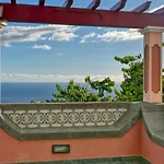 فيلة Mendonca, A In Madeira Canhas