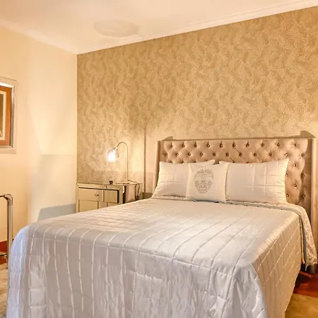 Mendonca, A In Madeira Canhas