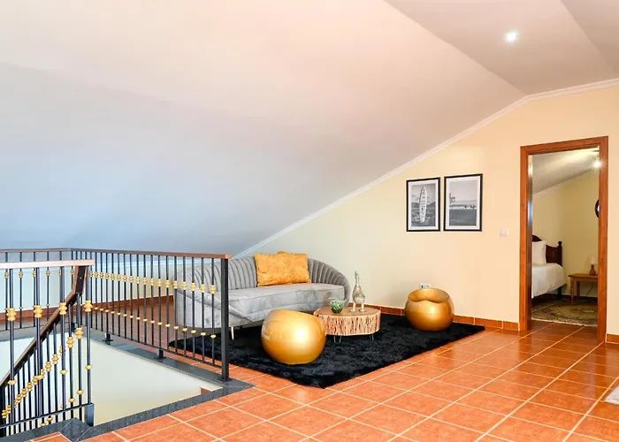 Vila Mendonca, A In Madeira *