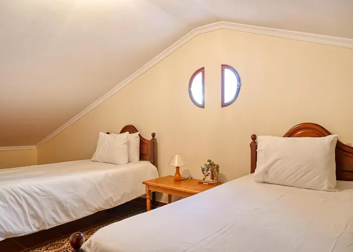 Villa Mendonca, A In Madeira Canhas